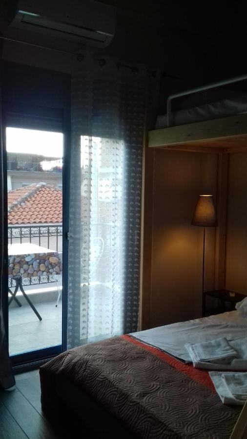 Kostas Family Rooms スタブロス エクステリア 写真
